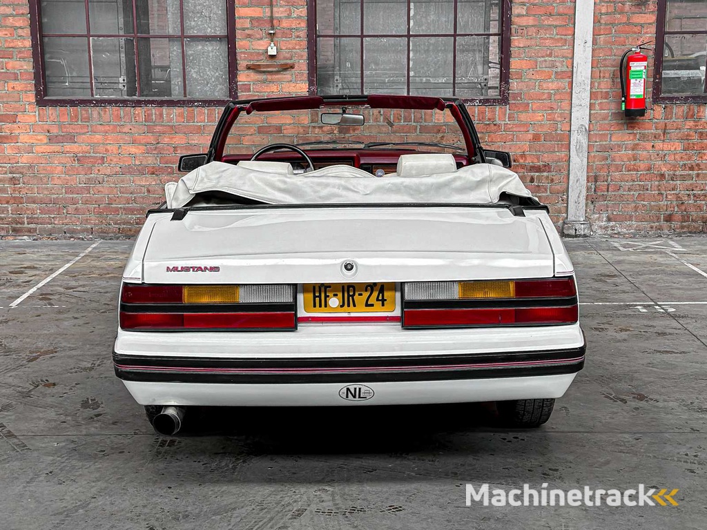 Ford Mustang Cabriolet 112pk 1983, HF-JR-24
