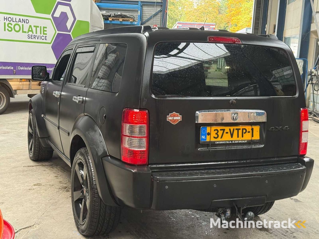 Dodge Nitro 2.8 CRD SXT Automaat, 37-VTP-1
