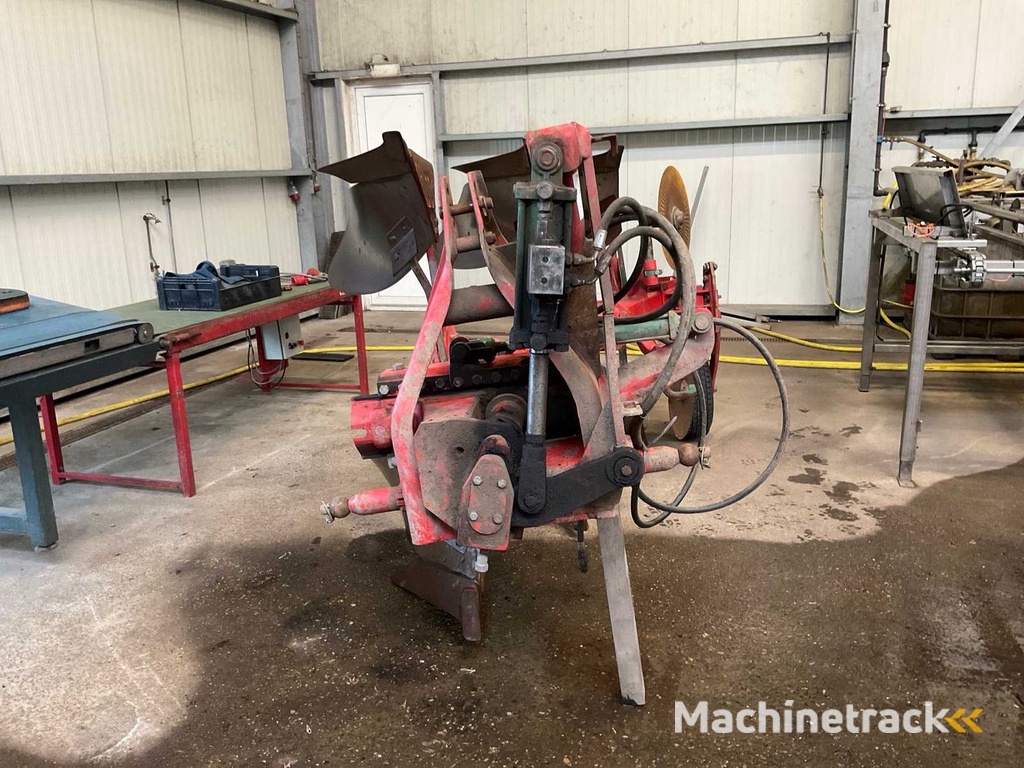 Kverneland Model. L 3/4-schaar Wentelploeg