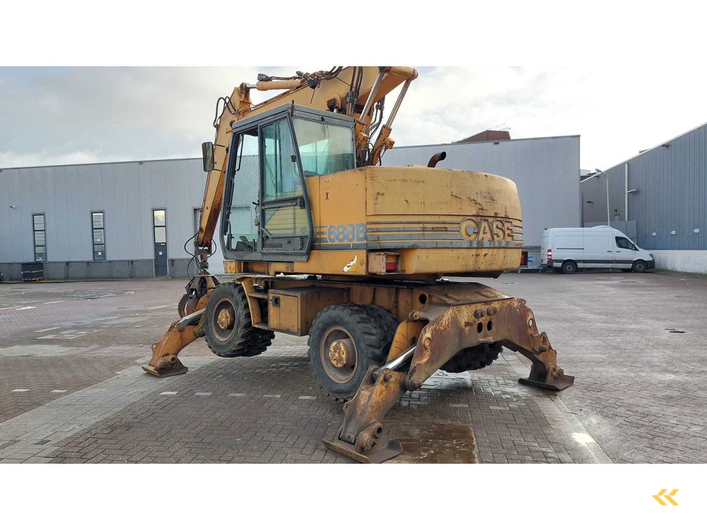 1995 Case 688B Mobiele kraan