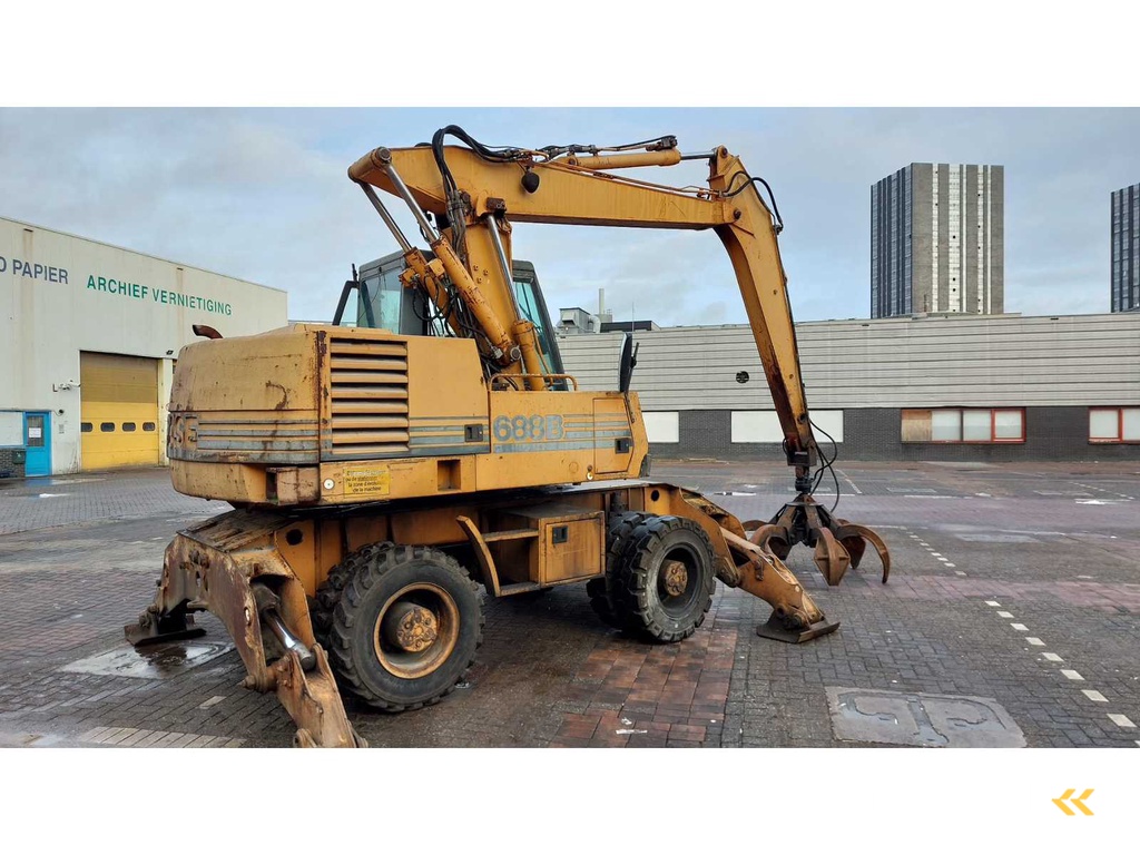 1995 Case 688B Mobiele kraan