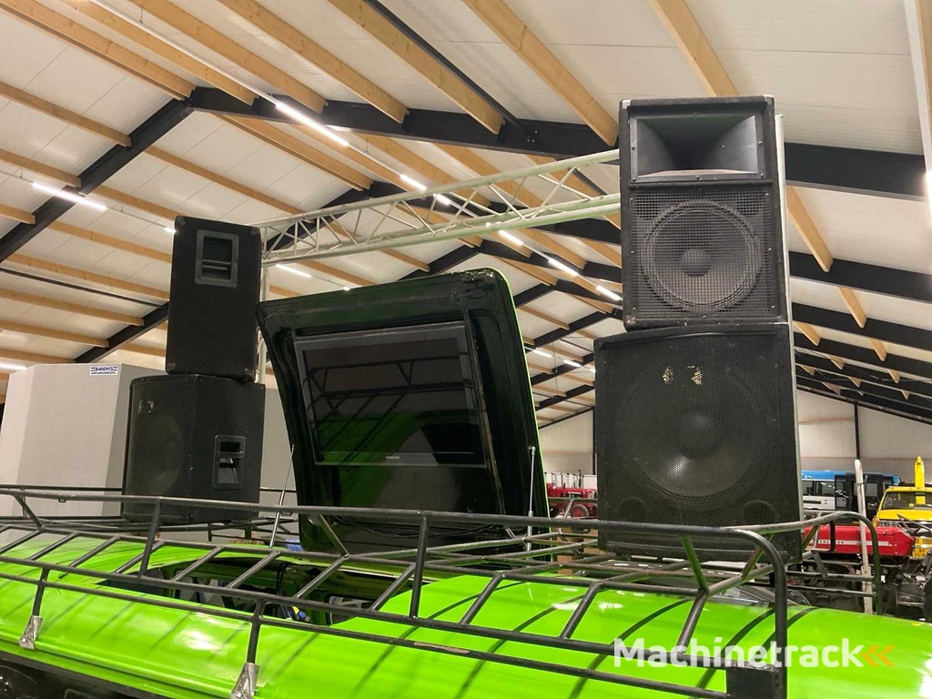 Evenementen Volkswagen Oldtimer DJ bus Elloco