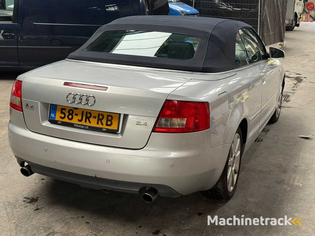 Audi A4 Cabriolet 2.4 V6 Exclusive Automaat, 58-JR-RB