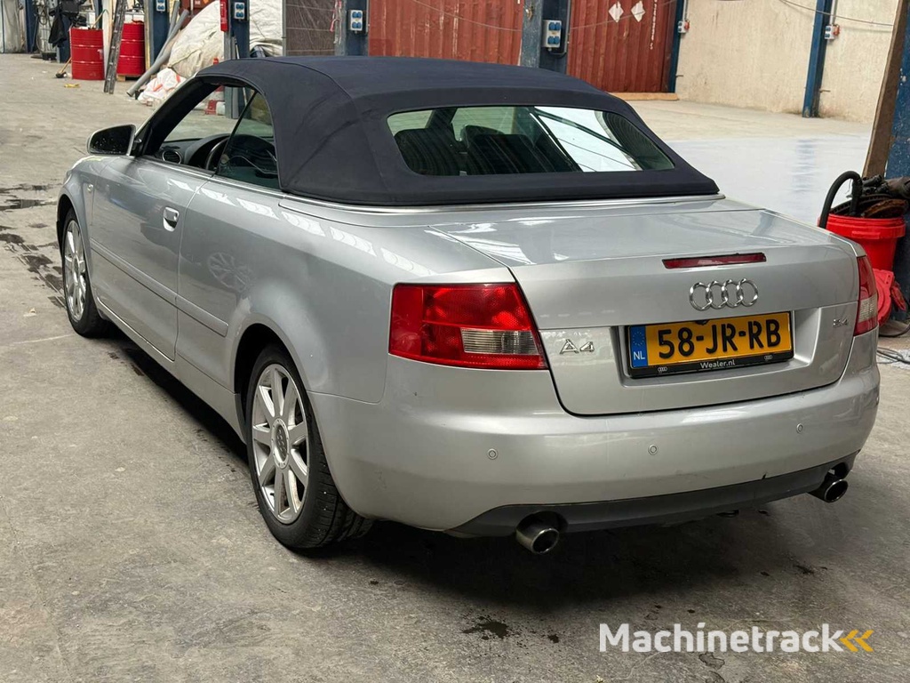 Audi A4 Cabriolet 2.4 V6 Exclusive Automaat, 58-JR-RB