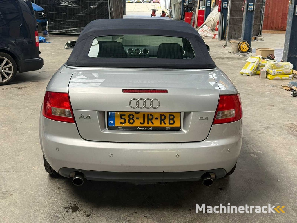 Audi A4 Cabriolet 2.4 V6 Exclusive Automaat, 58-JR-RB