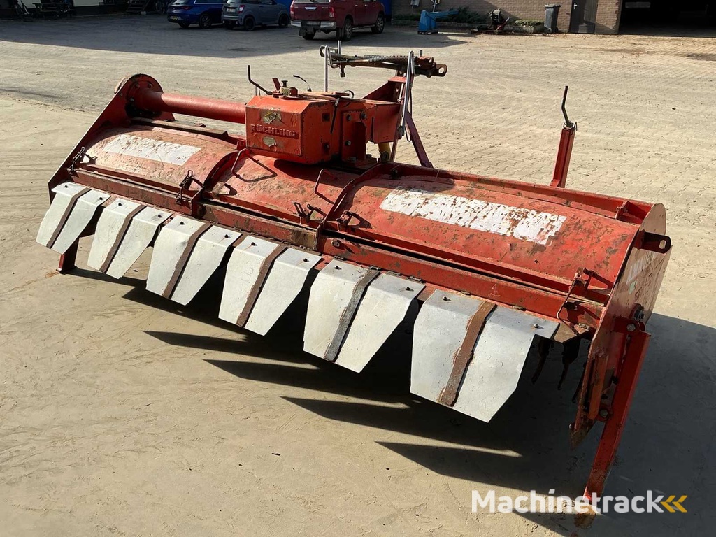 Amac GF-5 Grondfrees