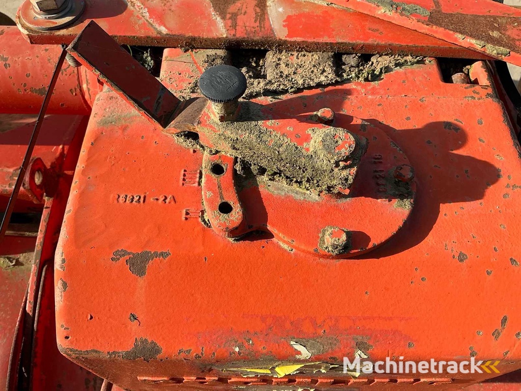 Amac GF-5 Grondfrees