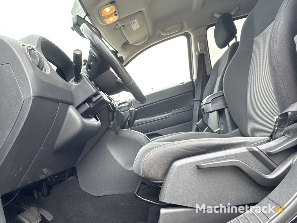 Jeep Compass 2.4 Sport 4WD 2012 | 57-THN-2