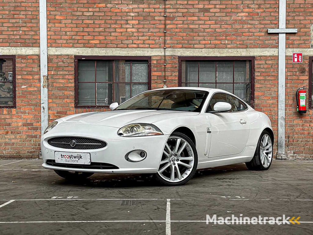 Jaguar XK Coupe 4.2 V8 300pk 2006 Youngtimer (53.000 km)