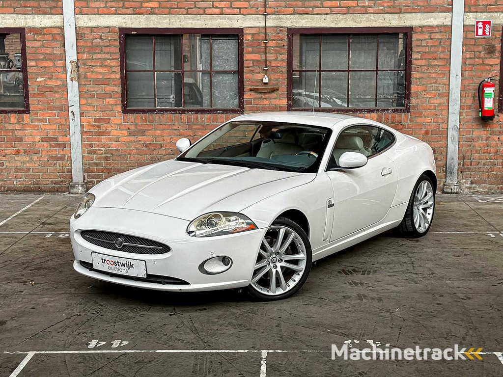 Jaguar XK Coupe 4.2 V8 300pk 2006 Youngtimer (53.000 km)