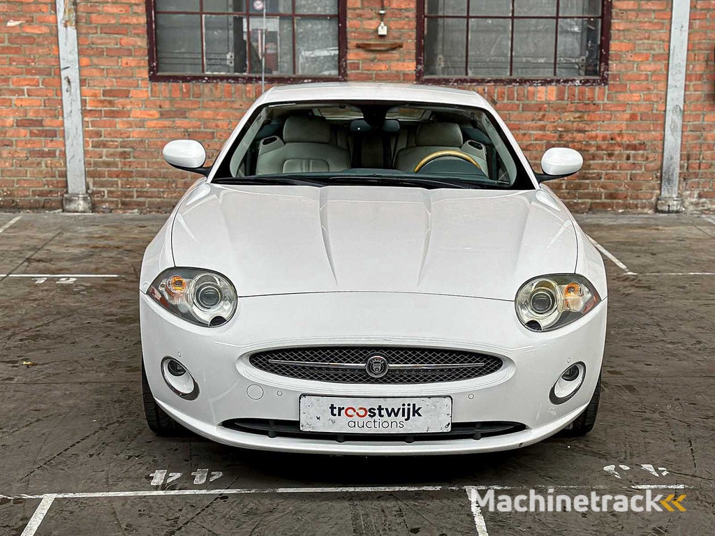 Jaguar XK Coupe 4.2 V8 300pk 2006 Youngtimer (53.000 km)