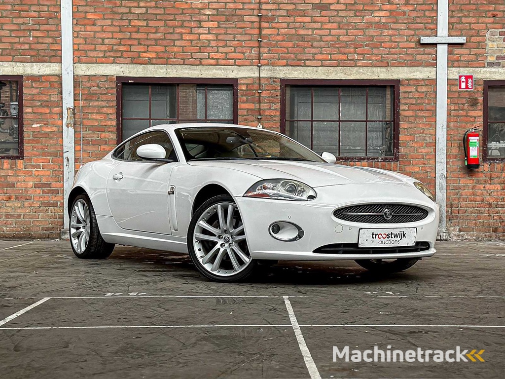 Jaguar XK Coupe 4.2 V8 300pk 2006 Youngtimer (53.000 km)