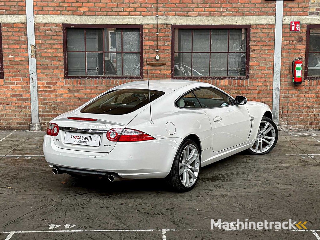 Jaguar XK Coupe 4.2 V8 300pk 2006 Youngtimer (53.000 km)