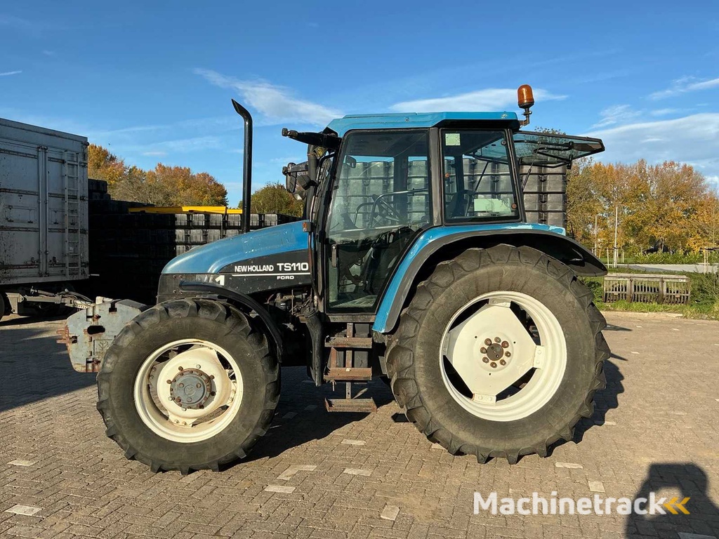 1999 New holland TS110 Vierwielaangedreven landbouwtractor