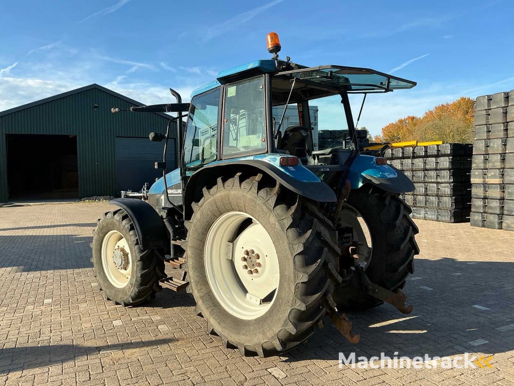 1999 New holland TS110 Vierwielaangedreven landbouwtractor