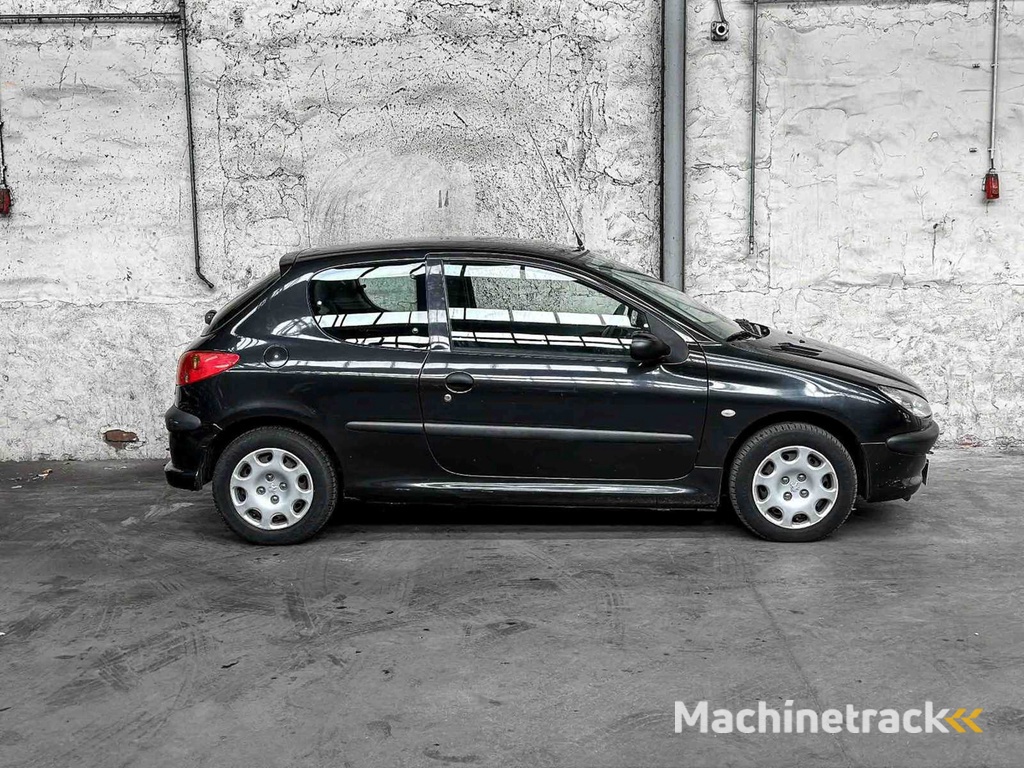 Peugeot 206 1.4 HDI Pop' Art 68pk 2004 -Orig. NL-, 08-PP-VS