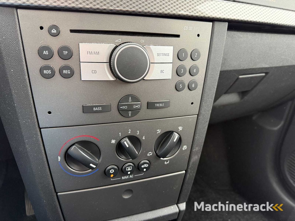 Opel Meriva 1.4 16V Temptation, 75-GHD-8