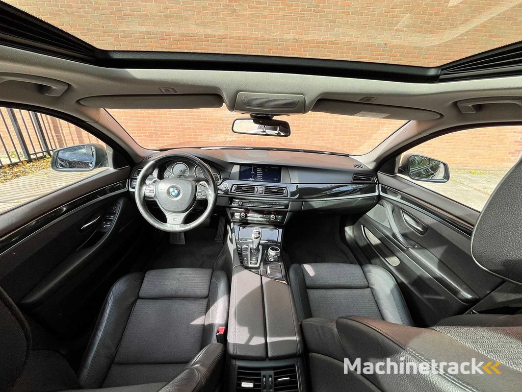 BMW 530xd Touring High Executive, Automaat, RR-860-X