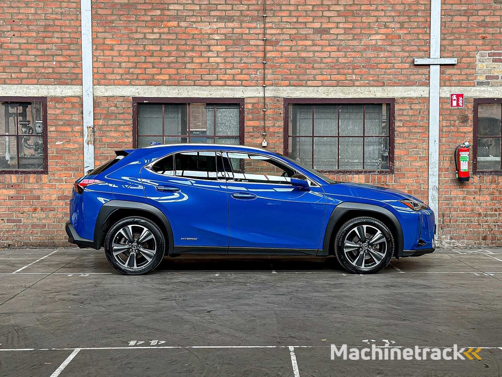 Lexus UX 250h Preference Line 184pk 2021, N-884-HP