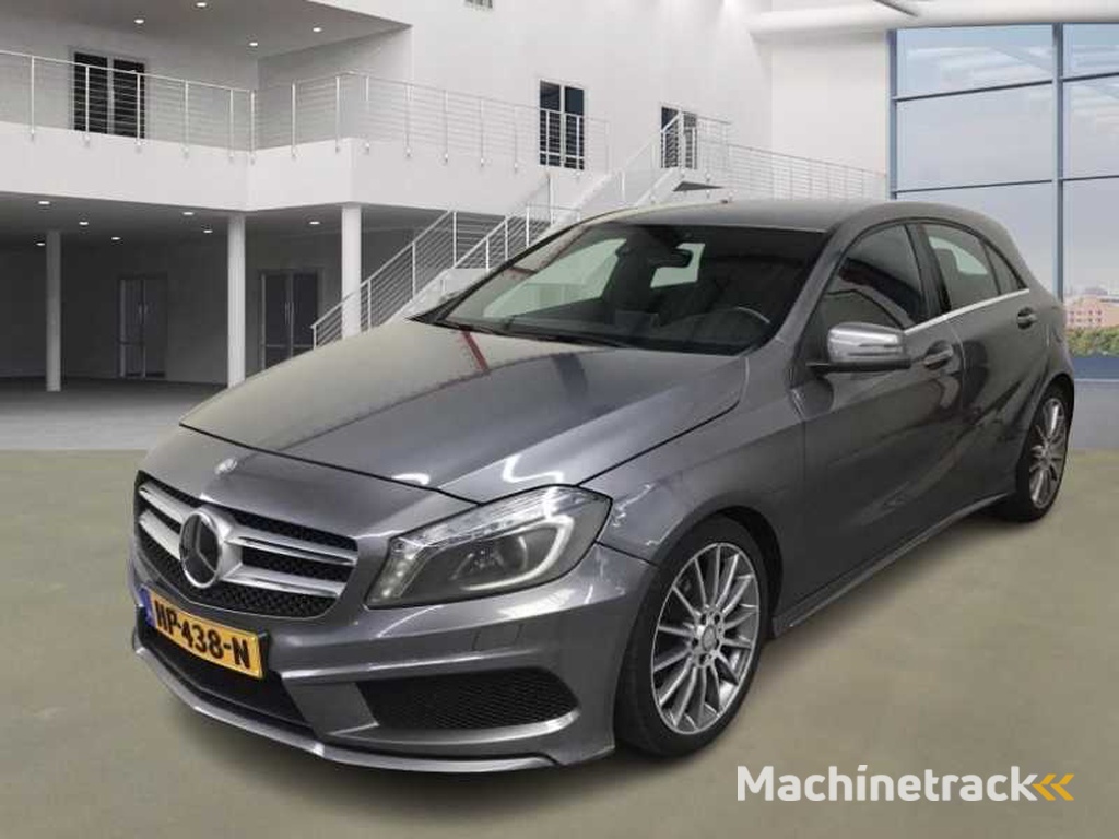 Mercedes-Benz A klasse 180 Ambition , HP-438-N