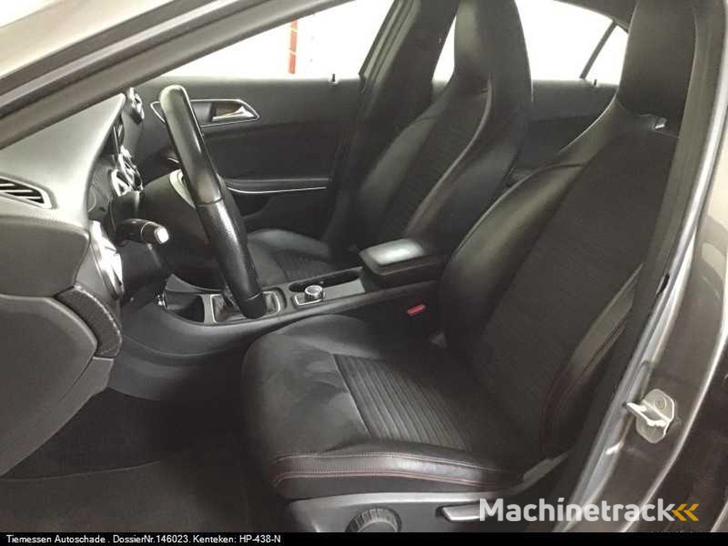 Mercedes-Benz A klasse 180 Ambition , HP-438-N