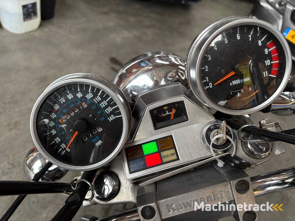 Kawasaki - Chopper - VN 750 Vulcan - Personenauto