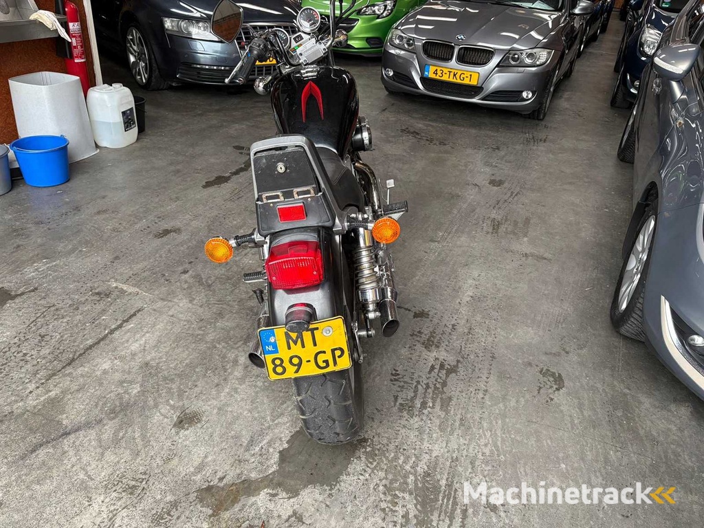 Kawasaki - Chopper - VN 750 Vulcan - Personenauto