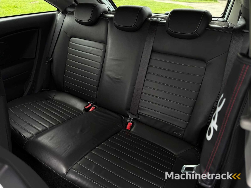 Opel Corsa 1.6 16V Turbo OPC, Z-427-LB