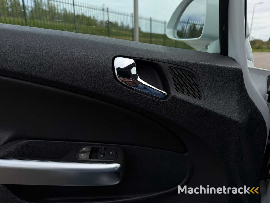 Opel Corsa 1.6 16V Turbo OPC, Z-427-LB