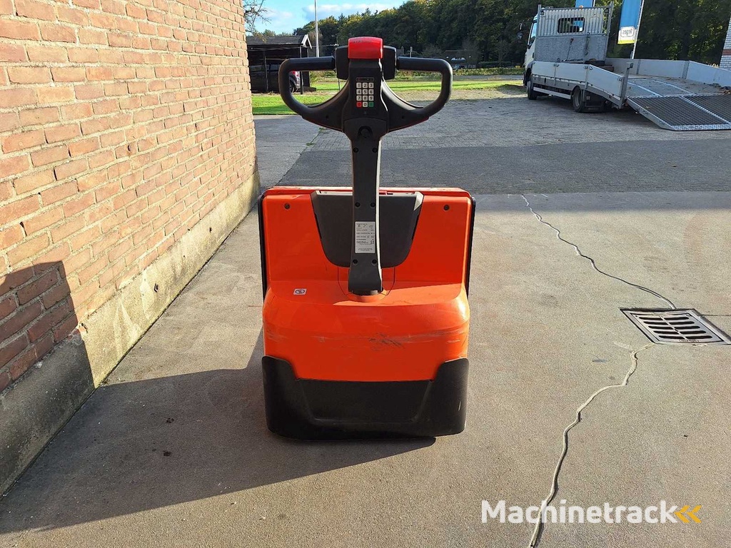 BT - 2015 - LWE 200 - Stapelaar