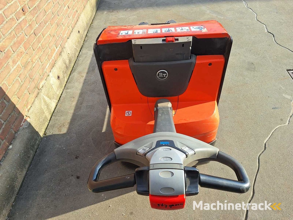 BT - 2015 - LWE 200 - Stapelaar