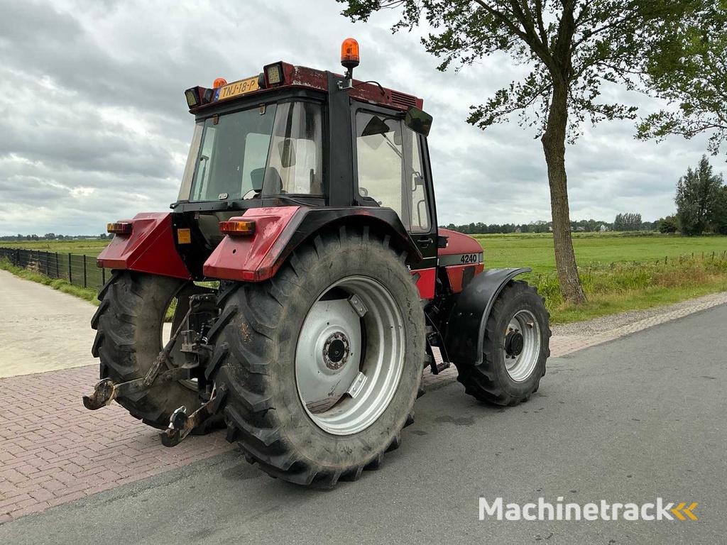 1995 Case ih 4230 xl Vierwielaangedreven landbouwtractor