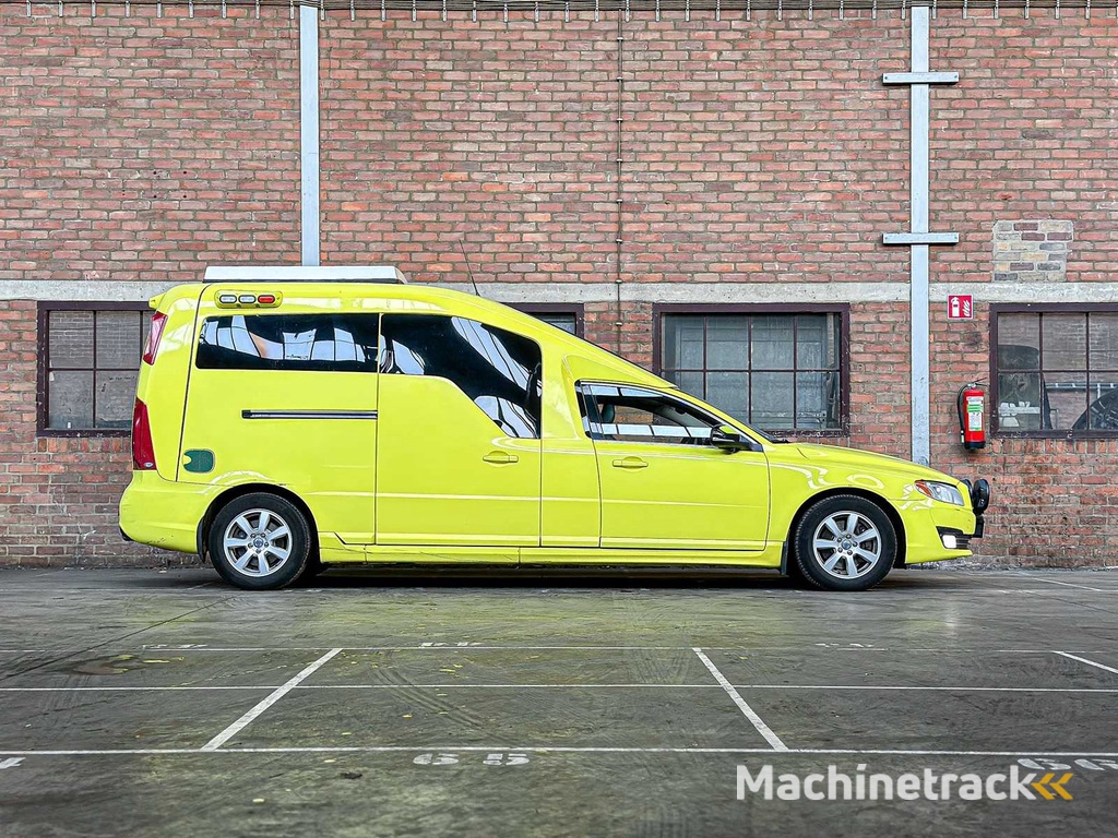 Volvo V70 Nilsson Kampeerauto -Ambulance- AWD 285pk 2013 Camper, N-746-XV