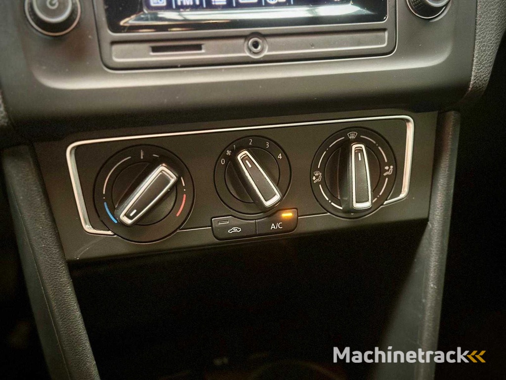 Volkswagen Polo 1.4 TDI Comfortline; HT-920-T