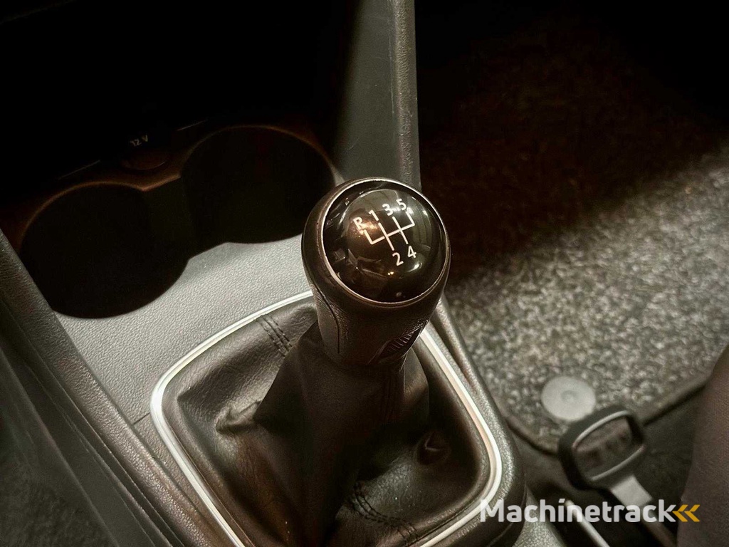 Volkswagen Polo 1.4 TDI Comfortline; HT-920-T