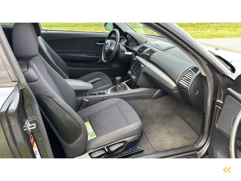 BMW 1-serie 116i Business Line | 05-GGV-9 i