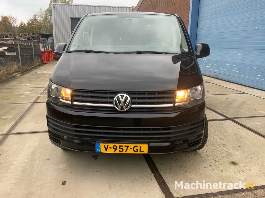 Volkswagen Transporter 2.0 TDI L1H1 Highl. bedrijfswagen