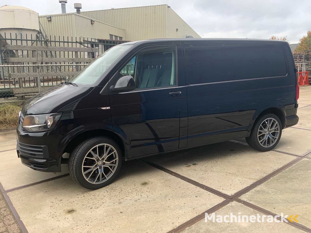 Volkswagen Transporter 2.0 TDI L1H1 Highl. bedrijfswagen