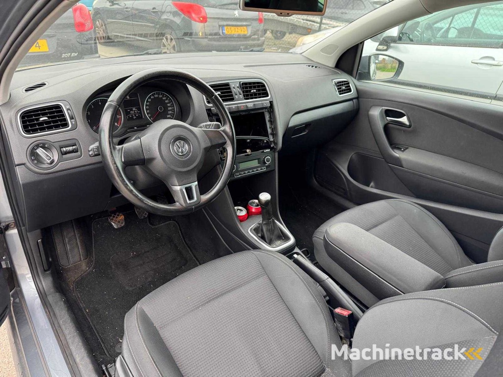 Volkswagen  Polo  1.2-12V Clima Trendline R-265-JK