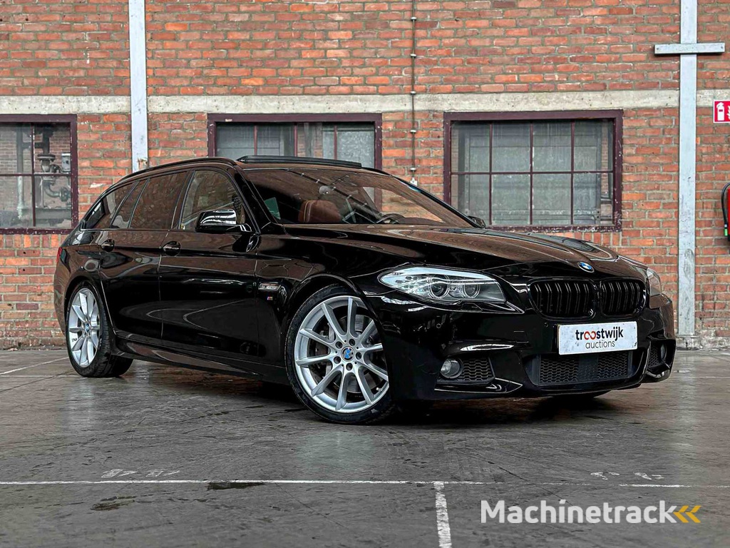 BMW 550i 4.4 V8 High Executive M-Sport F11 408pk 2011 5-serie Touring, HP-259-J