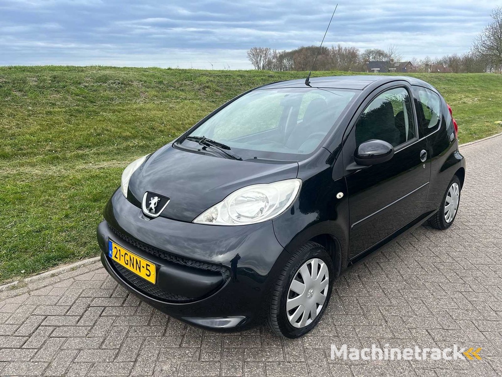 Peugeot 107 1.0 12V XS, 21-GNN-5