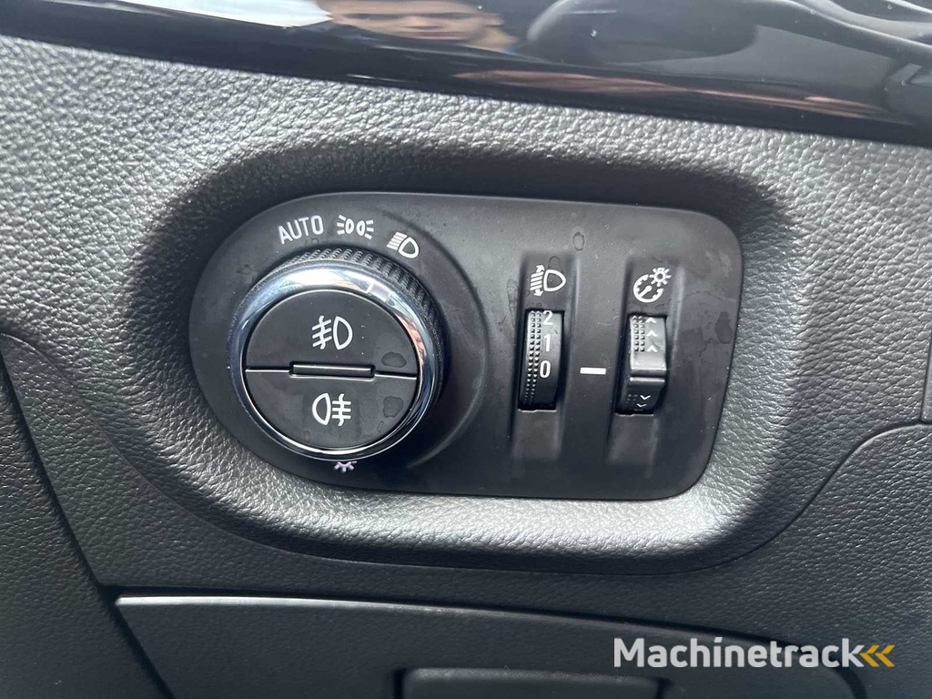 Opel Astra 1.5 CDTI Edition 2020 2020 | P-494-BB