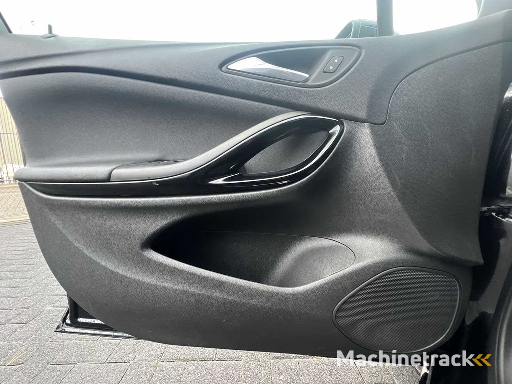 Opel Astra 1.5 CDTI Edition 2020 2020 | P-494-BB