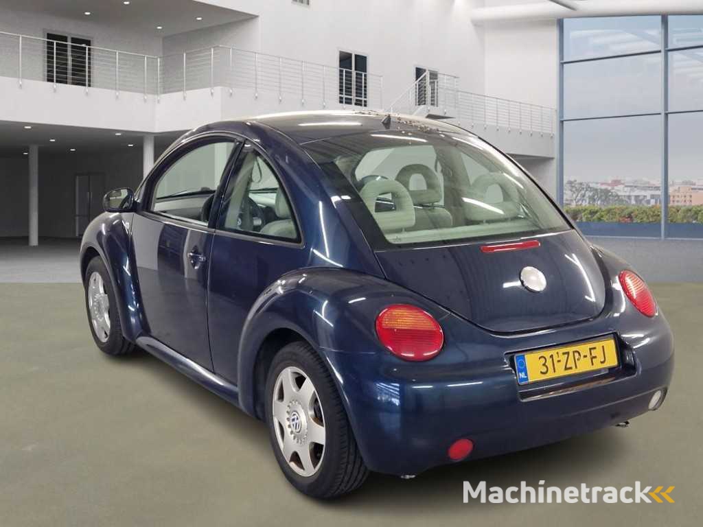 Volkswagen New Beetle 2.0 Highline, 31-ZP-FJ