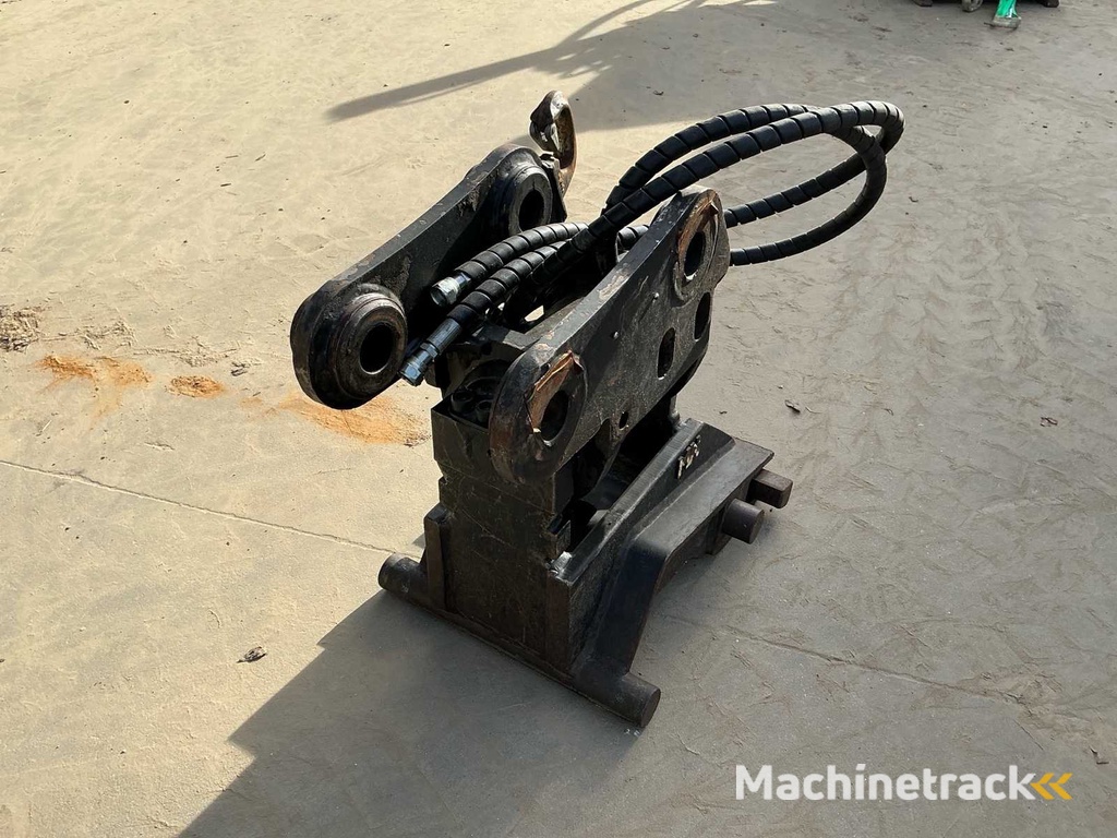 Matt Nielen - tilting piece CW10