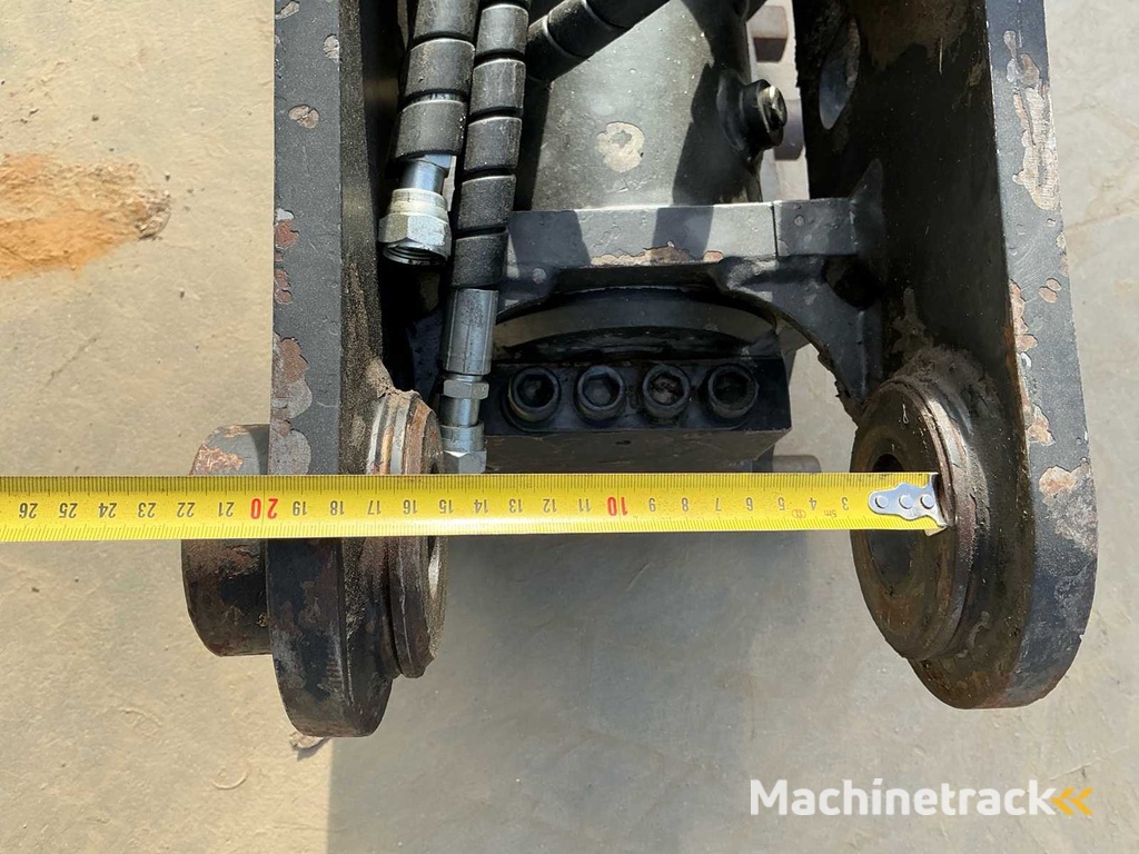 Matt Nielen - tilting piece CW10