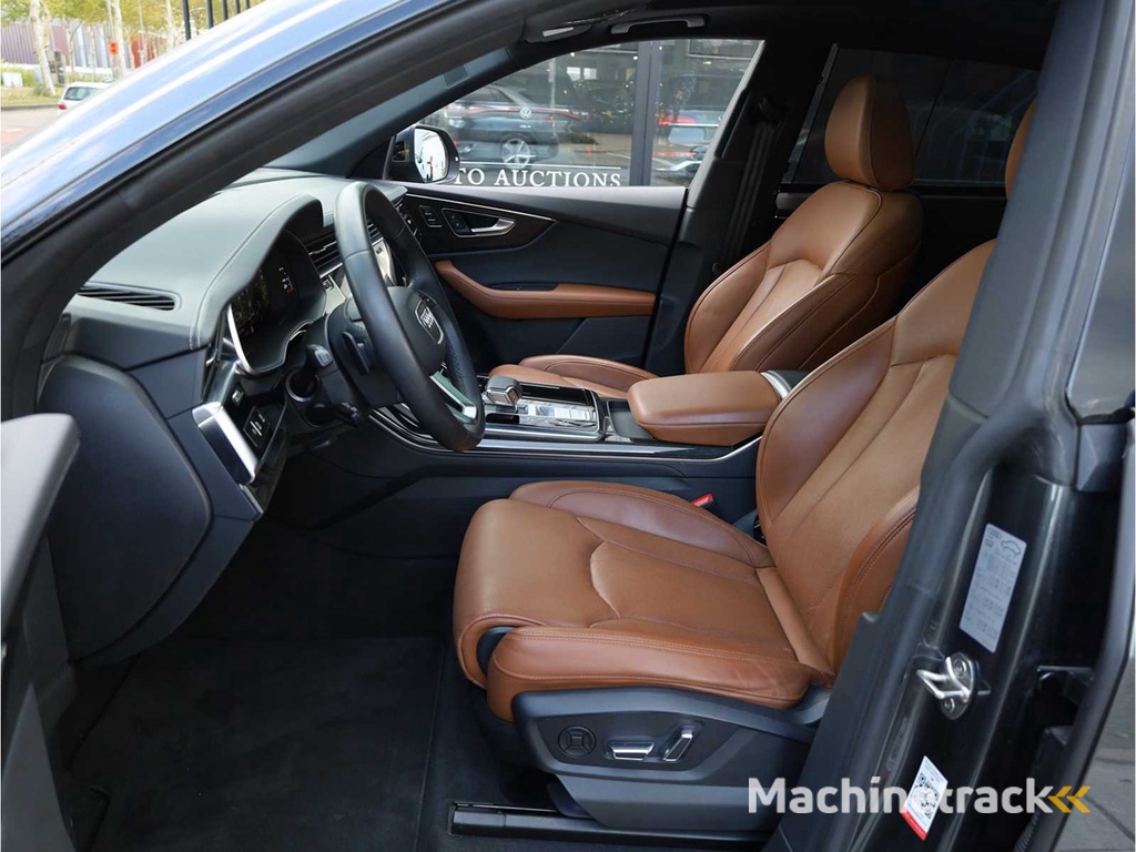 Audi Q8 55 TFSI e Quattro S-Line Automaat 380PK 2023