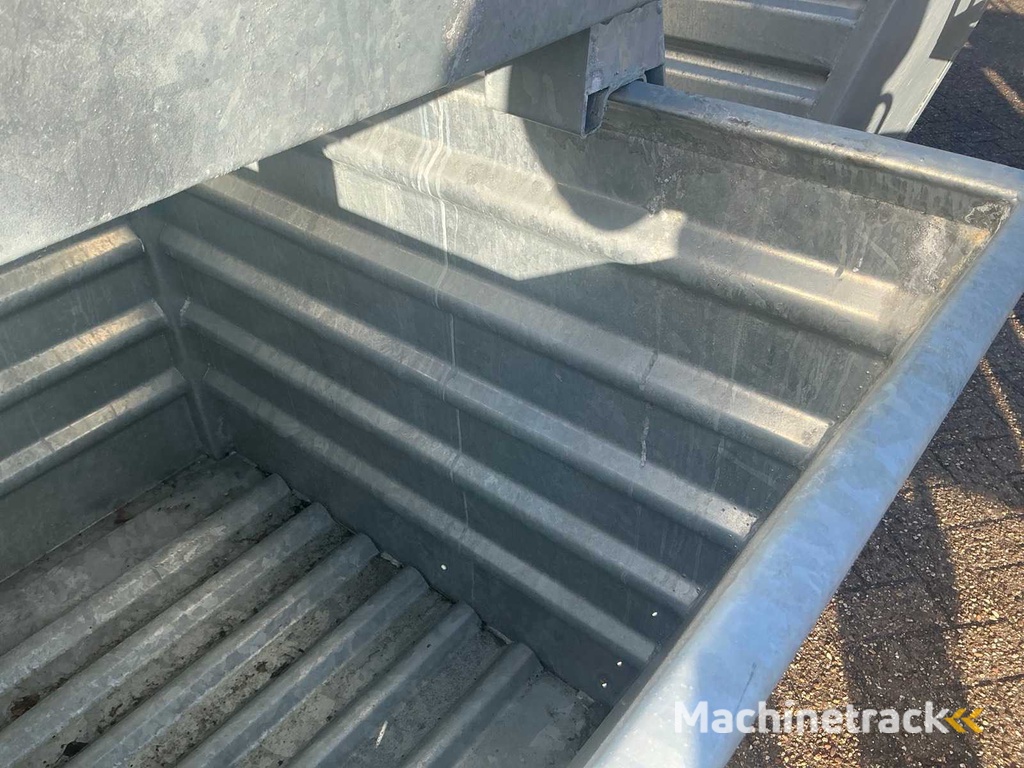 Gegalvaniseerde stapelbare Kantelbak (5x) met traverse