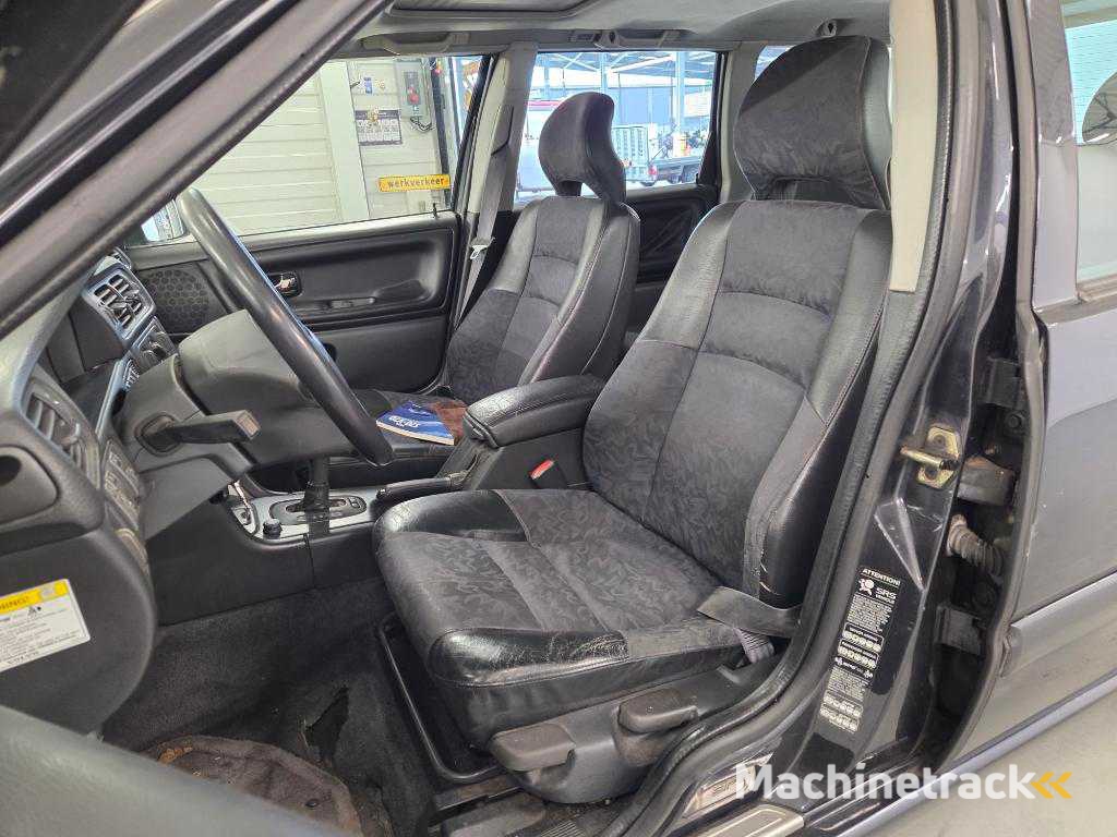 Volvo V70 2.5-20V Exclusive, 48TTTZ