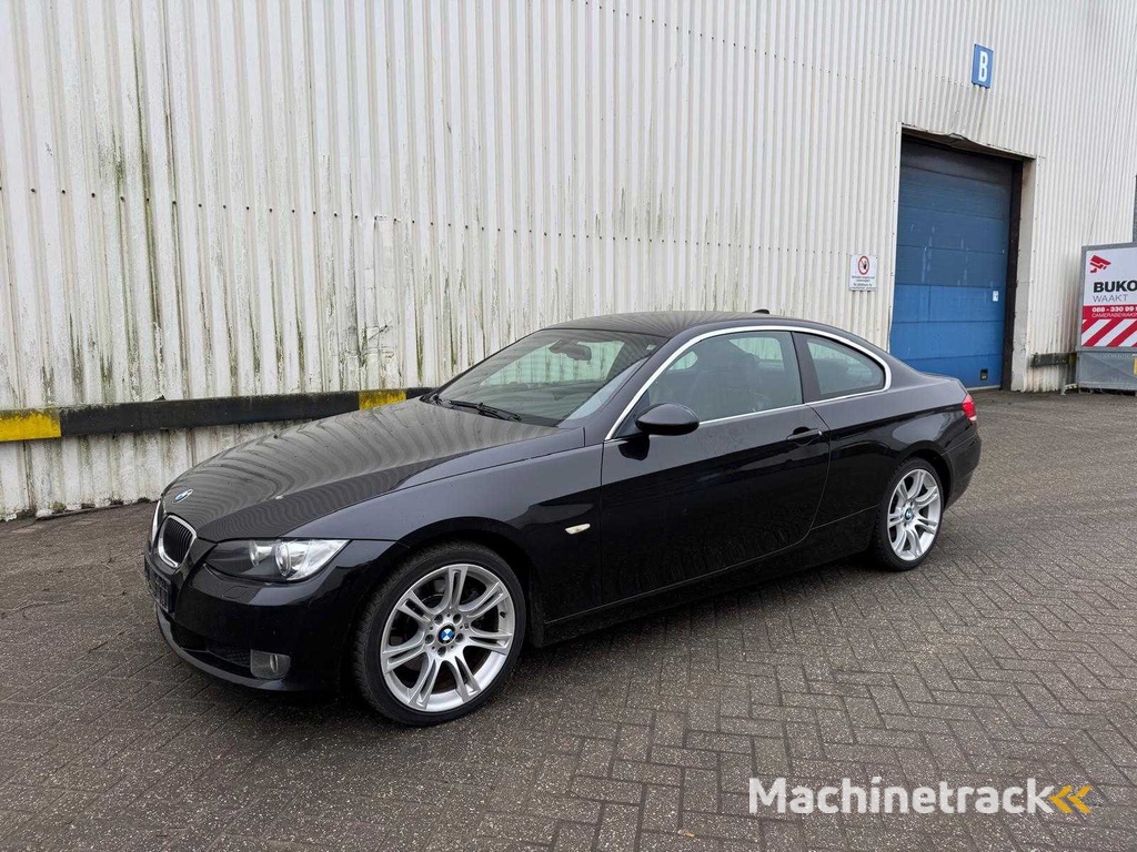 BMW - 3-serie Coupé - 325xi High Executive 4WD 1255